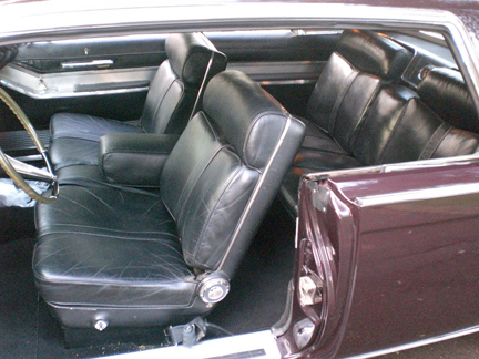 Trenn Coupe interior